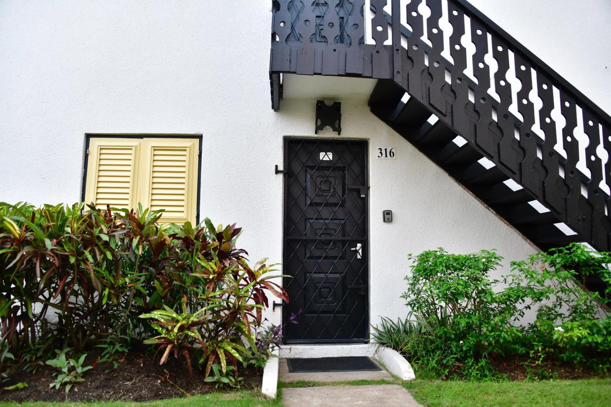 316 Moonshine Apartment Bridgetown Ngoại thất bức ảnh